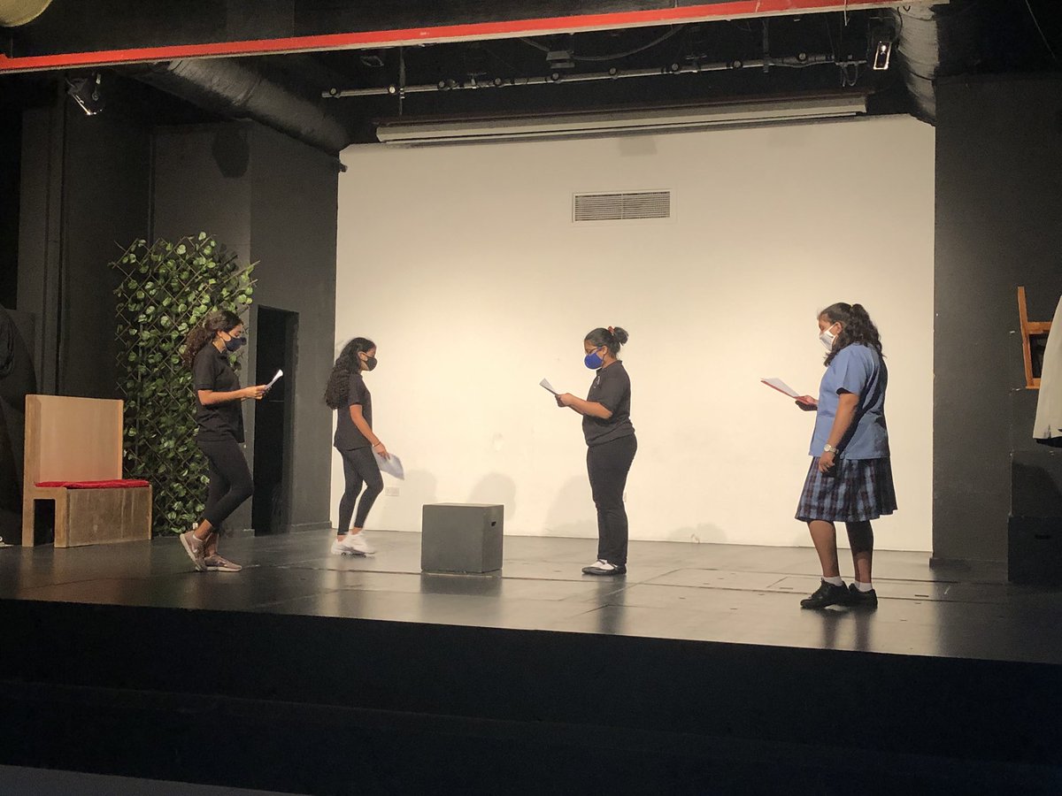 StChrisDrama1's tweet photo. Hybrid learning with Y10 IGCSE Drama. Devising drama using @ThePaperBirds devising cards. #stchrisdrama #stchrisbahrain #jugglingteacher https://t.co/WZ9uRcH2v9