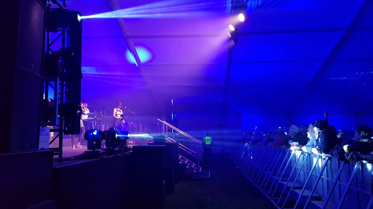 Insert_events's tweet photo. #Throwback to #Busfest 2019 with @rockthe90suk on the Main Stage
Audio Systems for Live Events, Festivals, Touring & Theatre
#InsertAudio #Festival #VW #Busfest #Rock #90s #Gigs https://t.co/TzuG5cQIfe