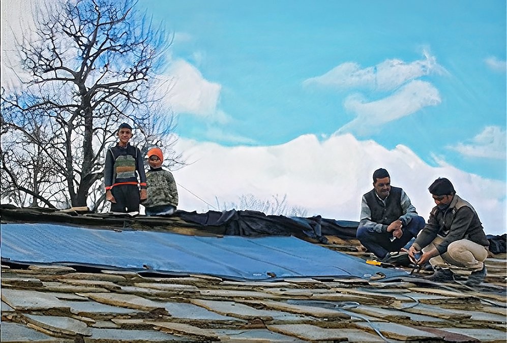 PowerRollPV's tweet photo. Did you know, we are installing lightweight, flexible #solar #mini-grids in the Himalaya, #India in partnership with @Teriin with funding from @InnovateUK ? #innovation 
https://t.co/cPateRrOWS https://t.co/kGek8ifr9t