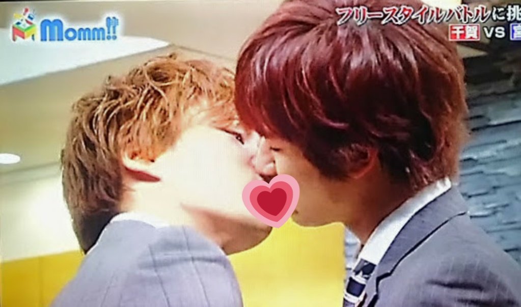 Mami 宮千の初キス W そして ニカの唇も柔らかい メントールのリップ 回数では圧倒的にニカちゃんとだと思うけどww プラベでキスする嫁にはかなわないねぇ キスラジ 宮田俊哉 T Co O5yq2xlbzk Twitter