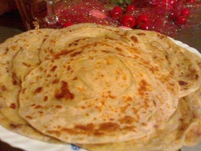 قطعة متوسطة الحجم من الشباتي تحتوي على ٢٢٥ سعره حرارية 

#الشعب_السعودي #اجنبي_يضرب_موظفه #رابع_ثانوي_مطلبناً #شركه_تهين_الموظفات_السعوديات #جبر_الخاطر