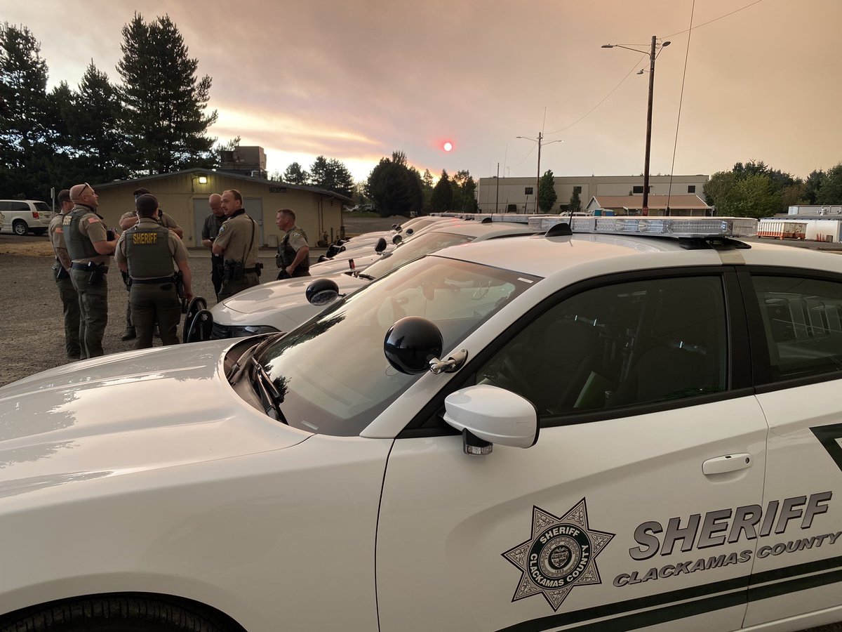 These are some of our 3rd shift deputies getting ready to hit the streets 4 hours early today.  #ClackamasFires  #fire  #deputy