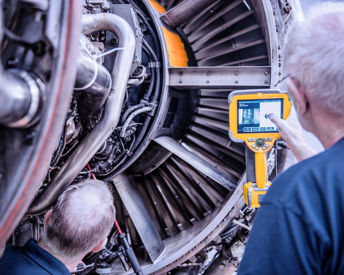 LHTechnik's tweet photo. Give me five! We are proud to announce the extension of our worldwide Mobile Engine Services network with a fifth repair station. It will be located in...🥁…Dublin, Ireland! Learn more: https://t.co/3xg4HC5sRW #keepyouflying #enginemro #avmro https://t.co/fyVM8UV7or