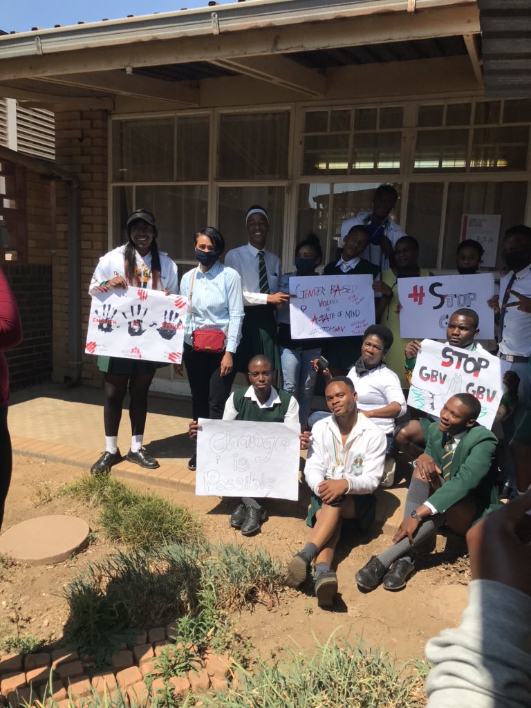 tcmsibi's tweet photo. Learners at Hoerskool Die Fakkel took initiative by wearing ladies skirts in order to stand against gender based violence. #StopFeminicides #StopGBV https://t.co/iaeepjjDCI