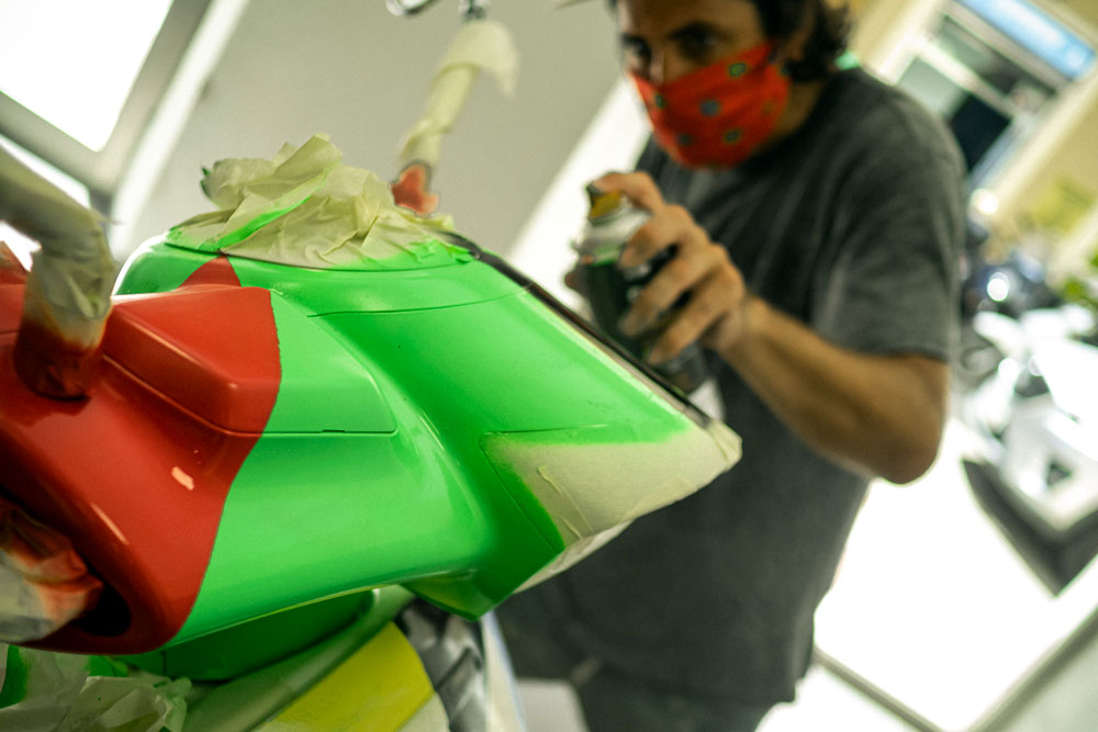 PeugeotScootES's tweet image. ¡Solo habrá uno en todo el mundo! Muy pronto, te diremos como conseguirlo… Sigue conectado. #PeugeotDjango #MyDjango #momentsfestival2020 #momentsmalaga