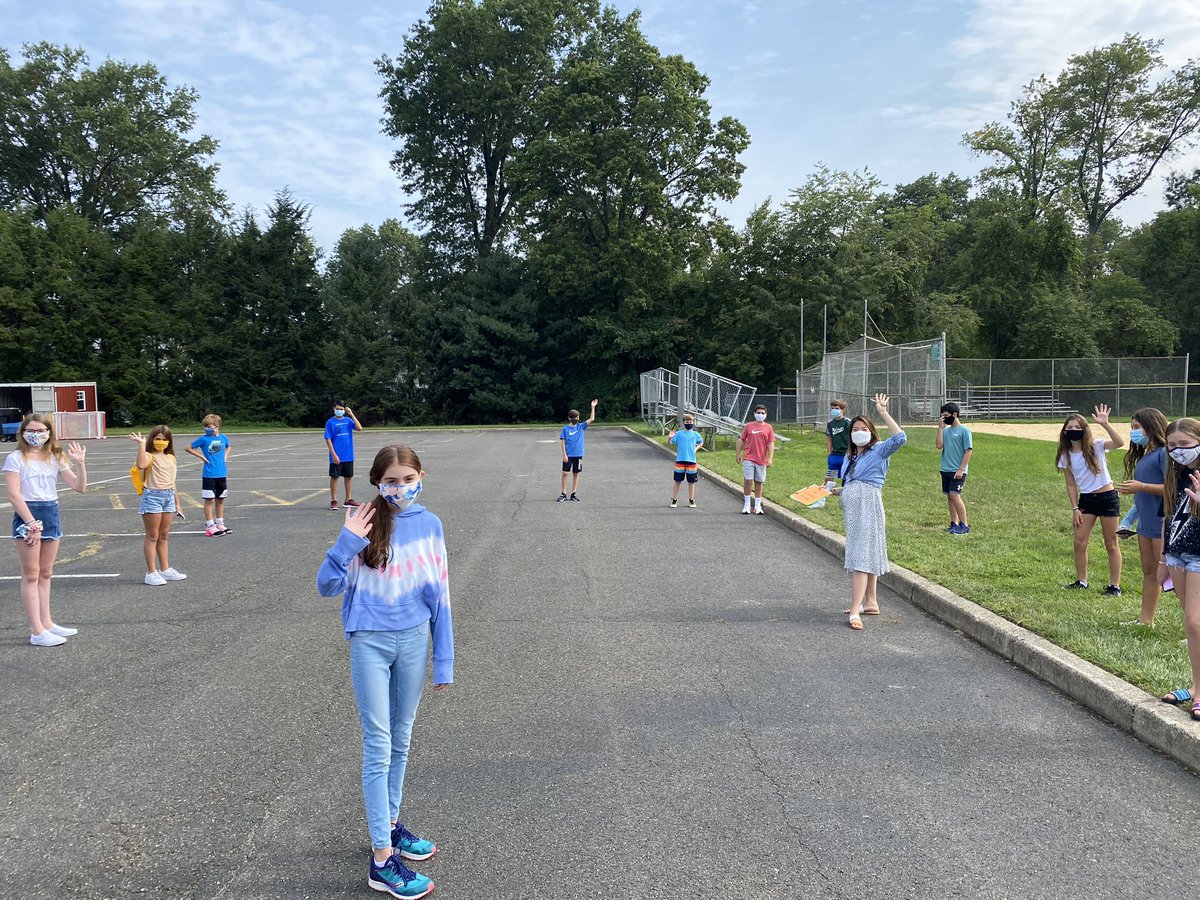 Eisenhower Middle School tweet media