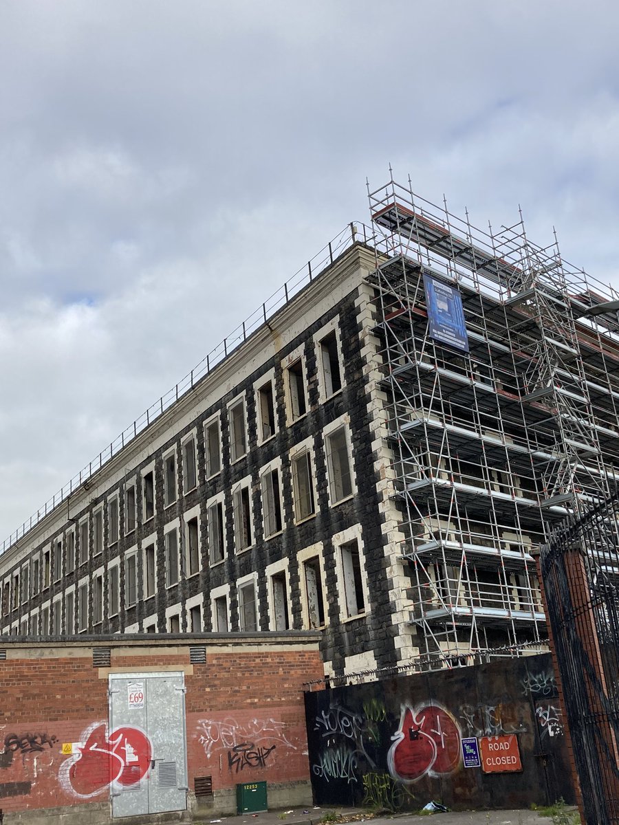29. My Nana was a Millie at Ewart’s Mill (now being restored. Flats? )nearby when she was renting in Leopold street. All new houses now. Just at the bottom of the road was the Mill. Back breaking work & long hours. Photo of her with my Granda in 1920s.
