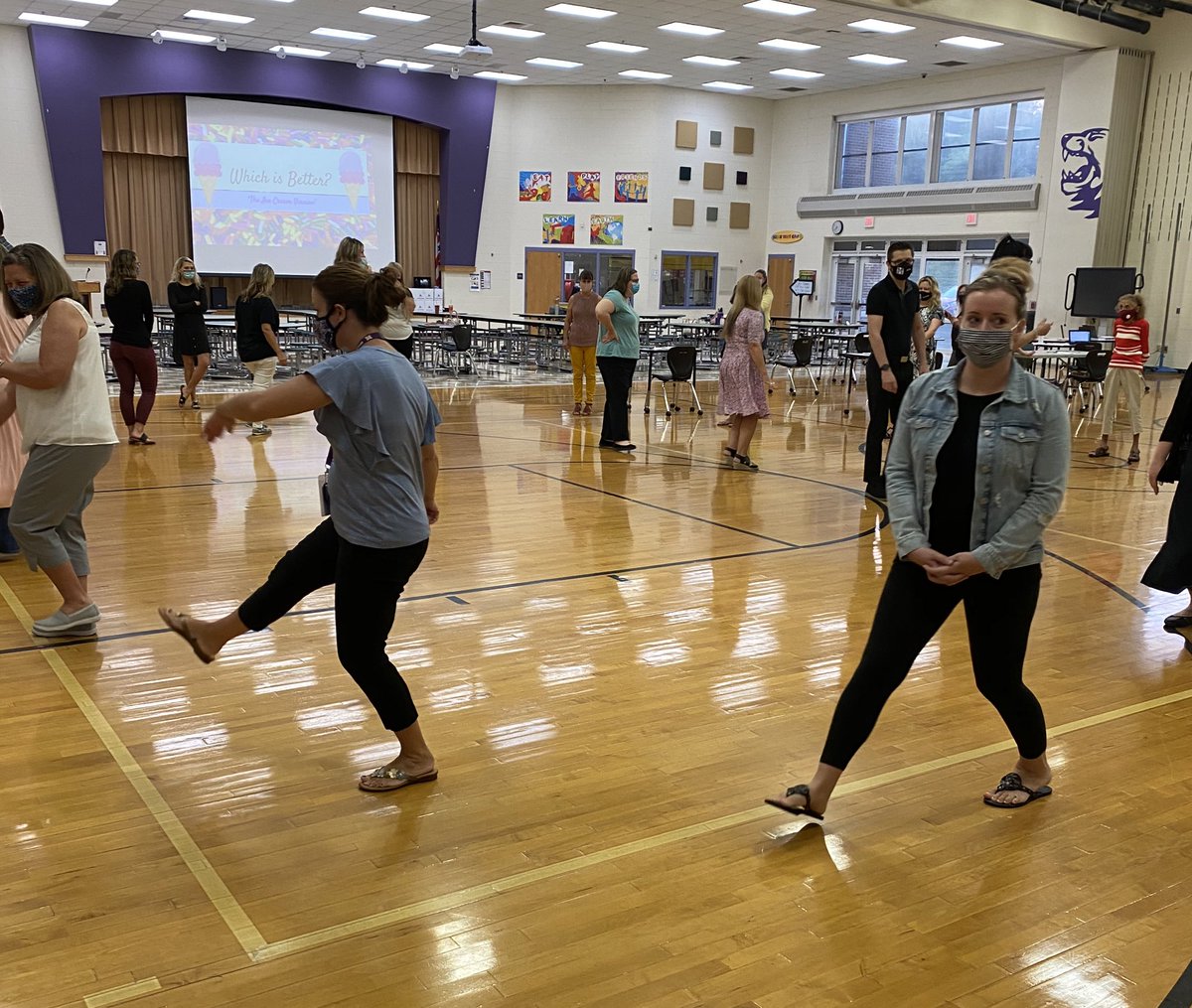 Wildwood_Tweets's tweet photo. Staff Meetings! 📝📝Collaborate, interact, set the stage. The marathon continues! #WildwoodWins #MiddieRising https://t.co/ZGa21aTC0T