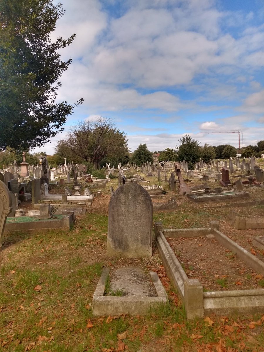 wfcouncil's tweet photo. We're really looking forward to the @keepbritaintidy #SeptemberClean starting on Friday with events all across the borough creating wildflower areas for pollinators πππ Prep work has started at Queens Road Cemetery - more pics soon!
More details: https://t.co/SXbBrvcJBo https://t.co/40zduTlar0