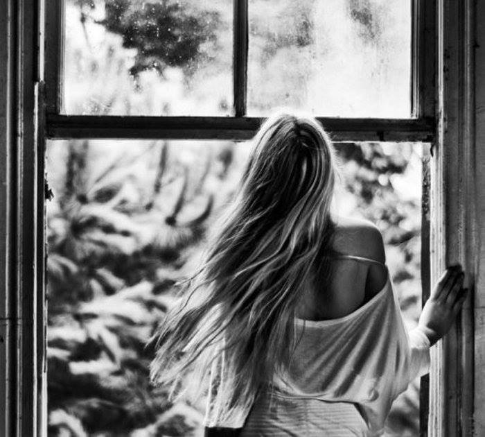 micheleguarino8's tweet photo. ...la vita #miHaReso forte, a volte resto insensibile
a tutto quello che succede intorno a me, 
forse a causa anche di tante delusioni che ho provato
sulla mia pelle o forse per alcuni incontri fatti sul percorso della mia vita poi risultati negativi...🤔 https://t.co/PvmKyrOWLd