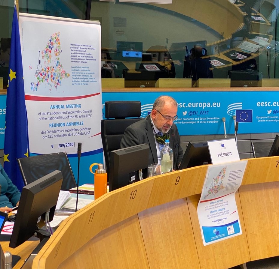 EESC_President's tweet photo. La conférence sur l'#AvenirdelEurope #CoFoE sera l'occasion d'engager un débat plus structuré visant à améliorer le fonctionnement de l'UE non seulement en termes de dynamique institutionnelle, mais aussi en termes des politiques européennes à définir et à mener. https://t.co/2F7rSGOuGx