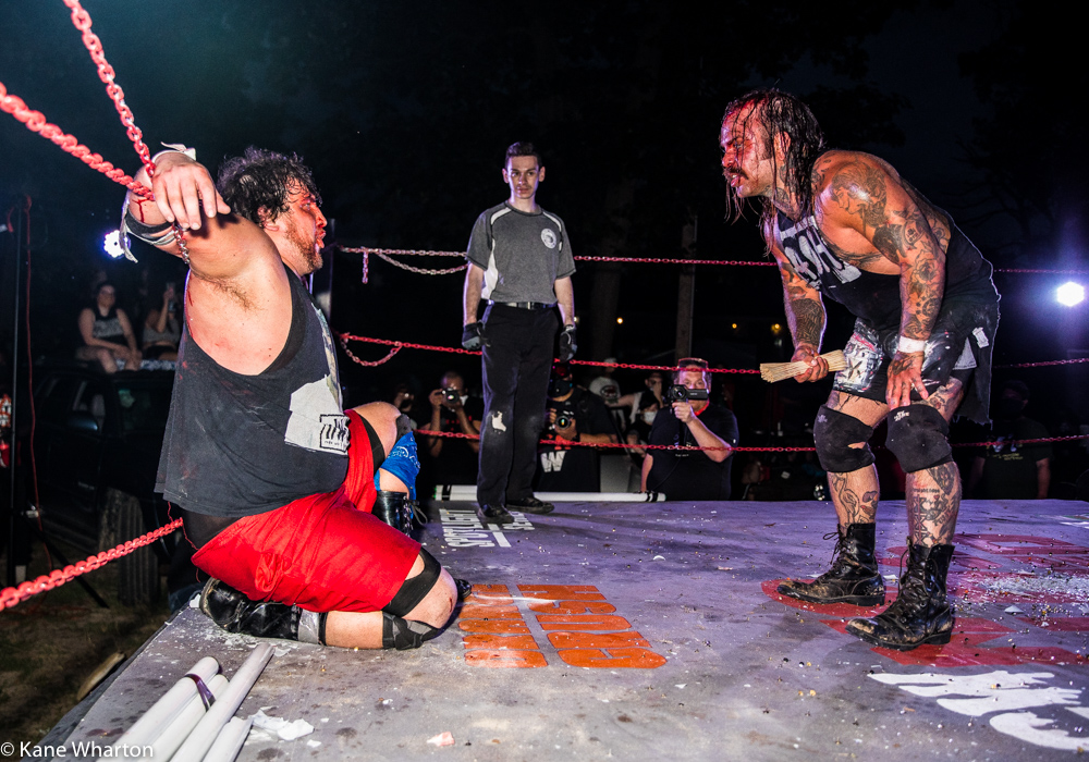 Kane_B13's tweet photo. July 4th. First outdoor event of the Summer. #ICW #DeathmatchDriveIn 3. #NHB3 #deathmatch https://t.co/uwlVHbZO53