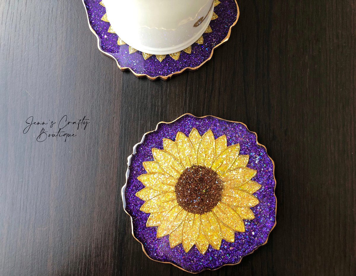 JennCrafty's tweet photo. 🌟Guess what's new in the shop?! 🌟

Just listed these gorgeous sunflower coasters! 🌼🌻

Also, FREE SHIPPING!! 🎉

Have a wonderful week! ✨

https://t.co/ciNmvEAowM https://t.co/LePPkkyDRp