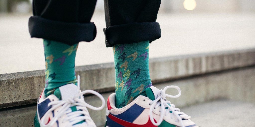 PuntoBlancocom's tweet photo. Chicas, por mucho que nos pese hay que empezar a despedir las sandalias... pero se hace menos duro con calcetines como estos en el armario 💖 ¿Te gustan? Aquí los tienes: https://t.co/Nhtx9UklxF

⁣#puntoblanco #newcollection #calcetines #otoño #invierno #calidad #madeinSpain https://t.co/tyCWsLTwAN