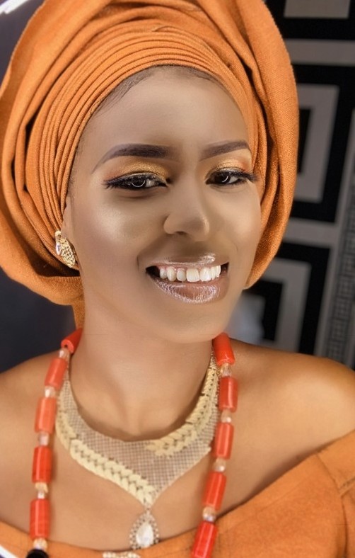 glambykinah's tweet photo. Happy birthday momma...llnp๐๐๐
Makeup&gele:@glambykinah
#kinah #kinahsfaces #glambykinah #birthdayglam #traditionalinspiration #lagosmua https://t.co/ZJ3goPZlYJ