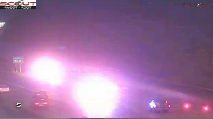 KCTV5Traffic's tweet photo. Stalled vehicle, 435 S to 470 E. The wheel is off, be prepared to stop. Help is on the way. @KCTV5 @Belinda_Post #KC #Traffic https://t.co/6wYwtGjRxl