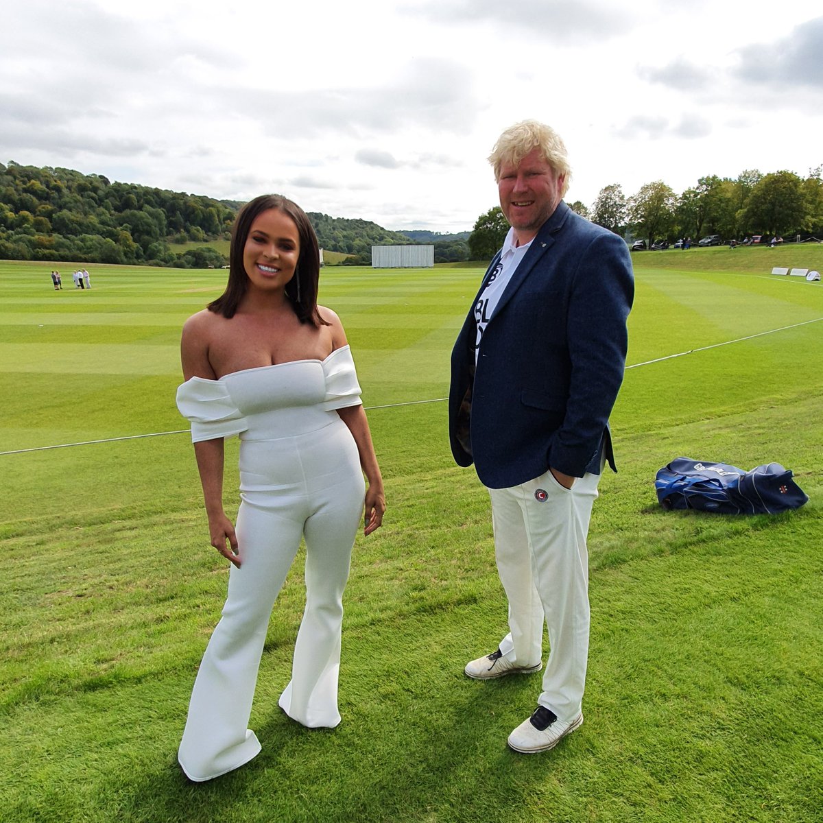 thefaithtucker's tweet image. Well now we know !! Right before my eyes, (Hoggy) xx @Hoggy602 Matthew Hoggard MBE began 'morphing' into Boris Johnson @BorisJohnson yesterday @LordsTaveners charity cricket @wormsleycricket  🤣