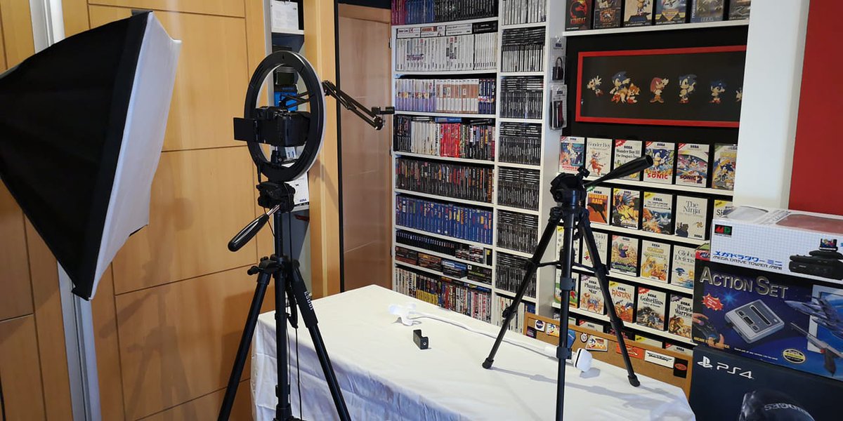 ARCADEMAN_YT's tweet photo. La que liamos a veces los youtuberos para hacer un vídeo...
Despues de algunas semanas de descanso estamos preparando nuevo contenido, estad atentos😉

#retrogaming #pcmasterrace #aliexpress @AliExpressES #RetroGames https://t.co/DUFXaNsET7