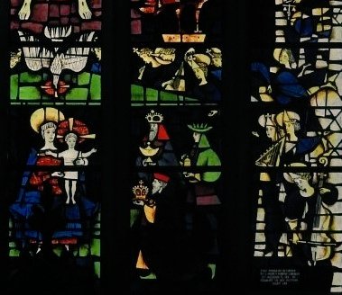 ianebbage1's tweet photo. The impressive 'Christ in Glory' by #HarryStammers in St Mary's Wooler (with a Nativity in the lower panels), which I managed to see on a visit to my sister-in-law last week ... but I don't think it includes any #SeptemberSaints #AnimalsInChurches https://t.co/UqAg2LIei1