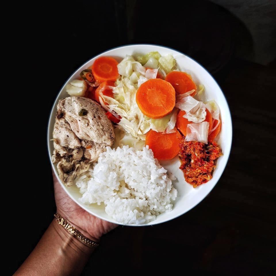 itsalila_'s tweet photo. Menu diet untuk orang yang nak road to 50kg 😋

Credit : Ikaa Zamani https://t.co/eQ4lqEcnNx