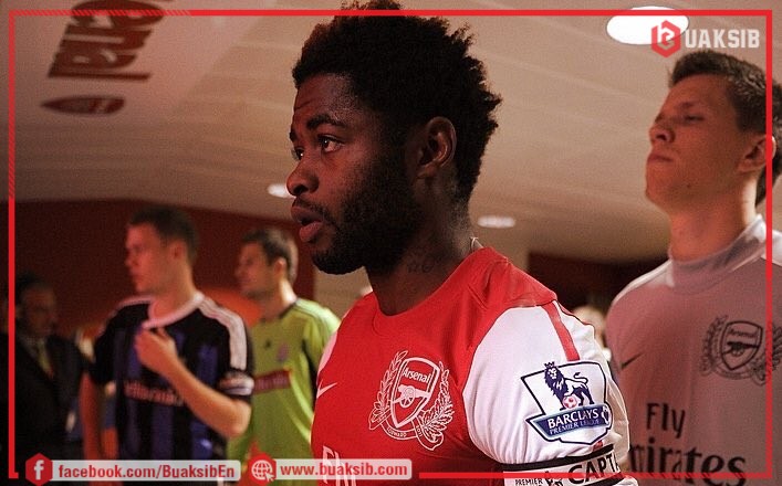 Happy 33rd Birthday to Alex Song  
