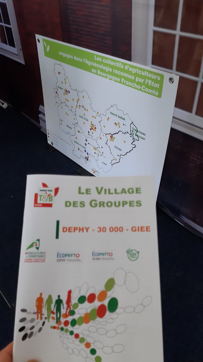 Liselore_M's tweet photo. #techandbio c'est aussi le Village des groupes #GIEE #DEPHY 30000. Avec 93 groupes en @bfc_region, le village organisé par la @chambagribfc présente les témoignages des #agri sur le fonctionnement collectif. Et c'est sous la forme de démonstrateur!
@AgrOnov_Europe https://t.co/b3q67WgkEo