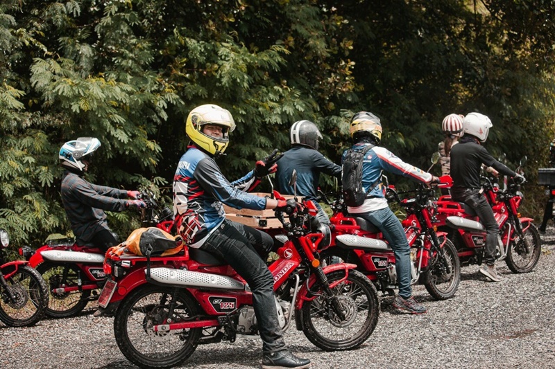 Togetherdriven1's tweet photo. CT125 Trail Experience จัดเต็มความสนุก ณ อ่างเก็บน้ำมาบประชัน
#HondaCT125 #CT125 #TimetoTrail #ได้เวลาออกนอกเส้นทาง #CT125TrailExperience #อ่างเก็บน้ำมาบประชัน #CUBHouse #CultureUniqueBikes #APHonda #Honda #HondaThailand #WhatStopsYou #รถจักรยานยนต์ฮอนด้า
https://t.co/U6Sfe9BbbQ https://t.co/iZmKRJnnMH