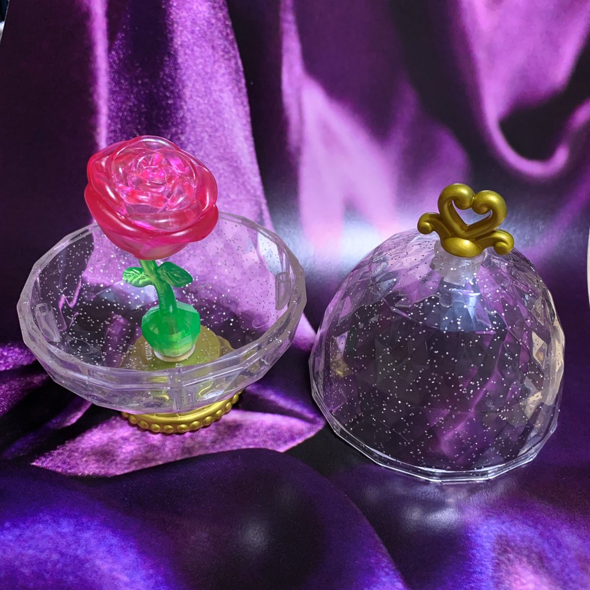 にとき ディズニープリンセス ダイヤモンドクリスタルケース 今流行りのカプセルがそのまま商品になるタイプのガチャ 4種中 ベルが当たった ラメ入りのケースは透明感もあるし 中の薔薇もずんぐりむっくり感あるけどしっかり造形されてる シンデレラ にとき ディズニープリンセス ダイヤモンドクリスタルケース 今流行りのカプセルがそのまま商品になるタイプのガチャ 4種中 ベルが当たった ラメ入りのケースは透明感もあるし 中の薔薇もずんぐりむっくり感あるけどしっかり造形されてる シンデレラ