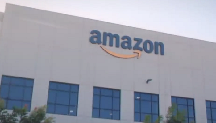 CHCHNews's tweet photo. JUST IN: Amazon to open fulfillment centre in #HamOnt creating 1,500 jobs

READ MORE: https://t.co/RHYv6GnShX https://t.co/5JbthLVlHm