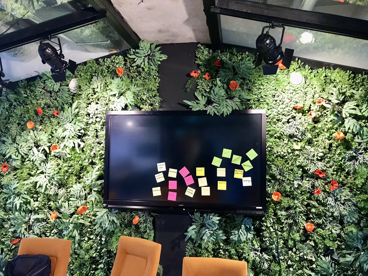 ViaNorma_NL's tweet photo. Vandaag de start van een nieuw project bij een inspirerend bedrijf in #Delft! Begonnen met een interactieve brainstormsessie. Wat een power en enthousiasme, hier word je blij van! #vianorma #ondernemer #passie #groeienbloei https://t.co/9KIMlhSrUO