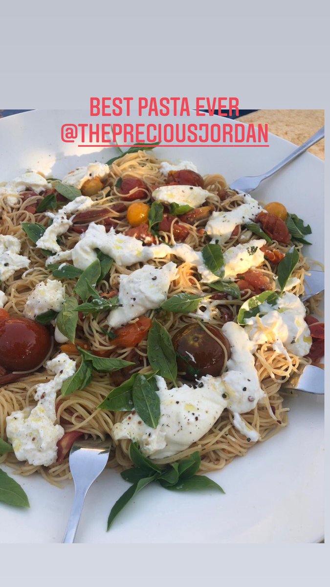 OlaAlmasri's tweet photo. #food @thepreciousjordan #yummy #fresh #different & #generous #deadsea #jordan #visitjordan #welcometojordan https://t.co/UZk2AfmbZH
