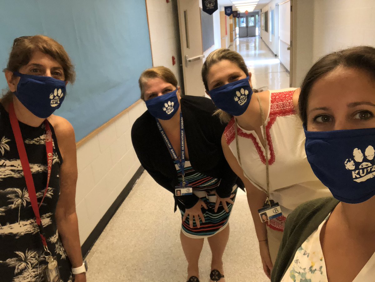 Many thanks to our Home and School for our new cougar masks and treats! <a href="/CBKutzElem/">Paul W. Kutz Elem</a> <a href="/CBJenAbato/">Jen Abato</a> <a href="/kutzcohen/">Stacey Cohen</a> <a href="/LearnwithLere/">Ashley Lere</a>