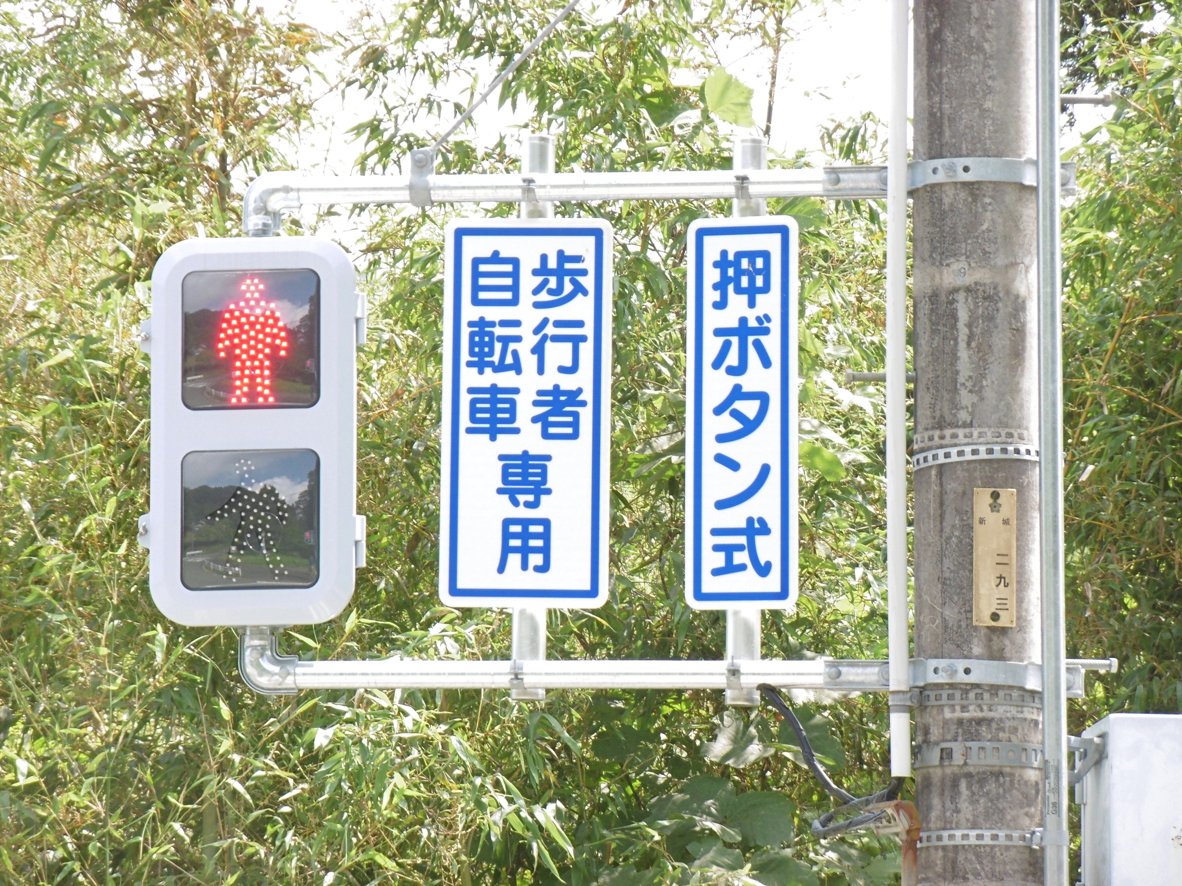 LAPUTAMAN811👓 on X: 