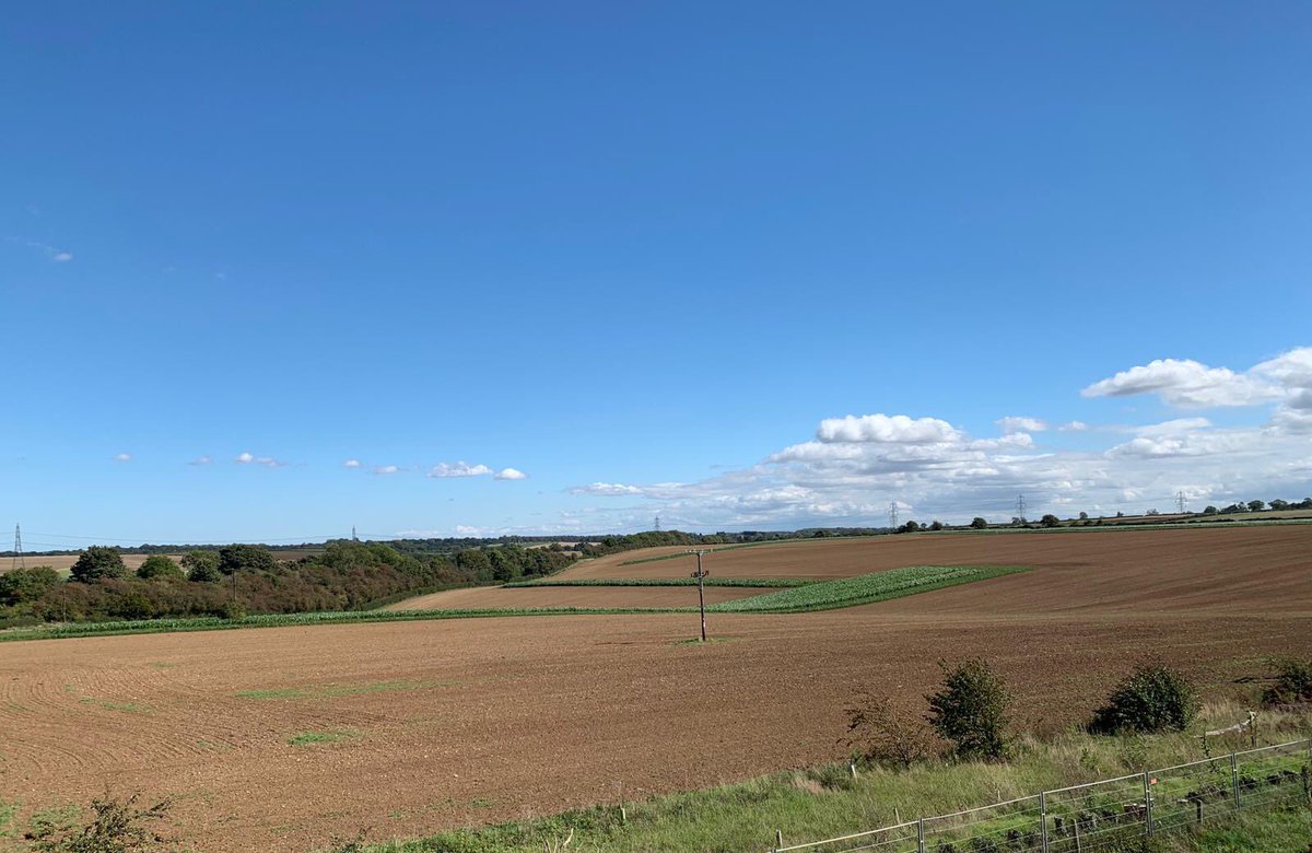 4&amp;5 bedroom exclusive detached properties with gated entrances in Castle Bytham near Stamford.Move in this year!Natural stone built properties of the highest specification with a spectacular valley view.Prices starting from £734,995. 01733 558505 info@oakwoodhomesltd.co.uk