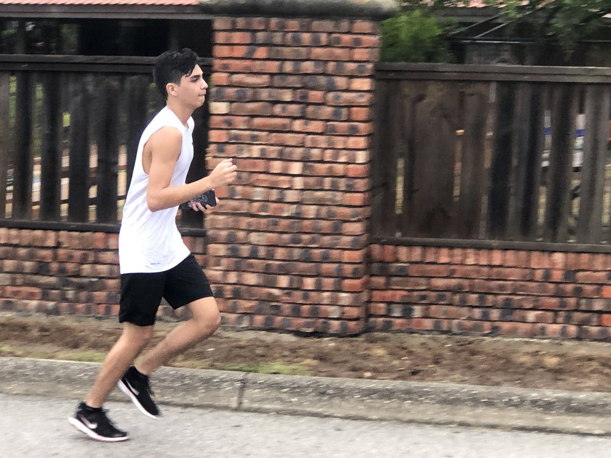 macarthurxc's tweet image. This morning’s run was with grateful hearts. So thankful for the rain, and the opportunity to rise and do what we love, yet again! #riseandgrind #wontbeoutworked #finishonE