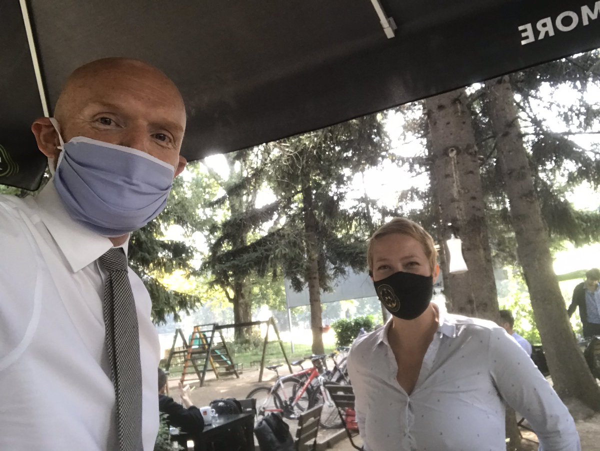 Lara je 9 godina bila izvrsna direktorica Britanskog savjeta u BiH i lice sjajnog <a href="/baBritish/">British Council</a> tima. Želimo joj puno sreće na novom poslu, i radujemo se nastavku naše bliske saradnje. #BritishCouncil