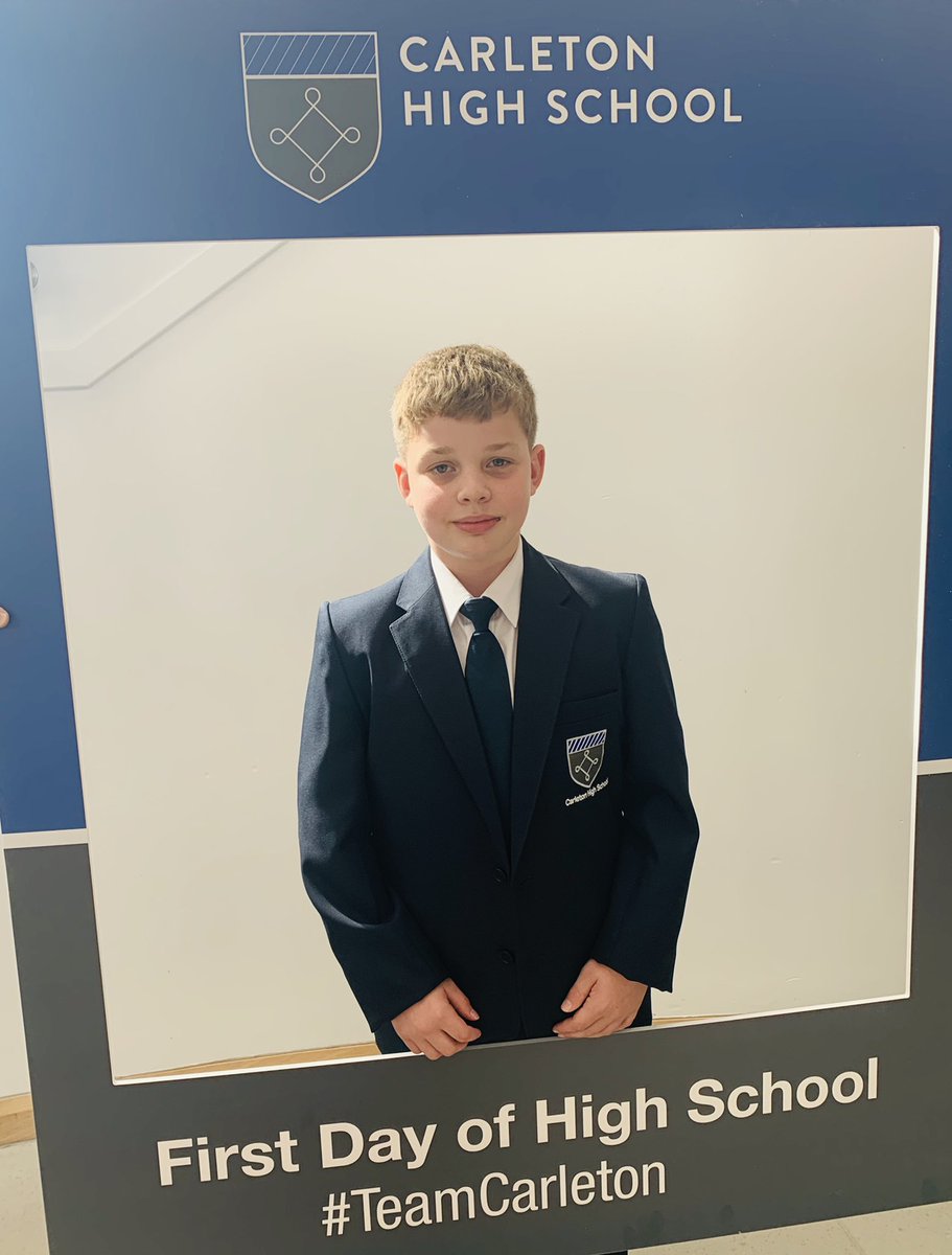 PATCarletonHigh's tweet image. We are having such a wonderful first day with our Year 7 Students! #FirstDayofHighSchool #TeamCarleton