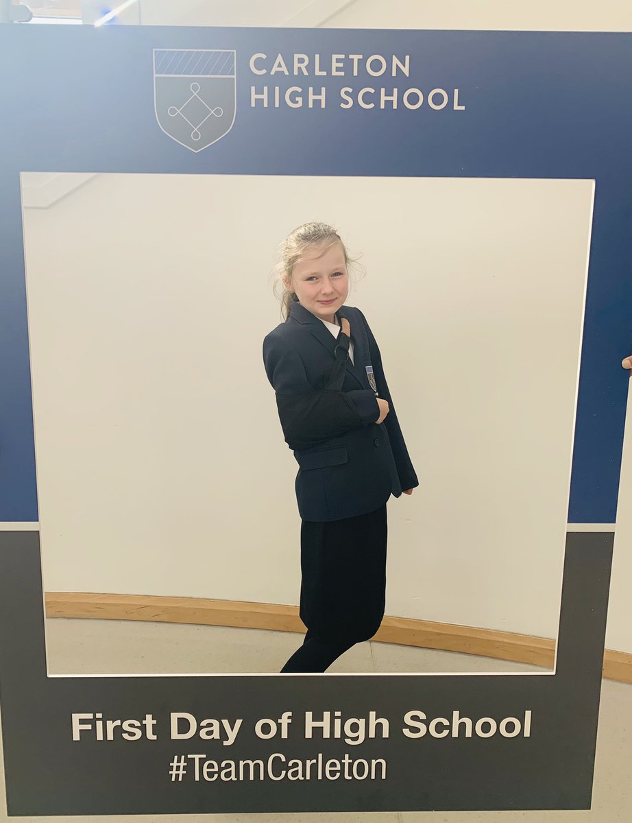 PATCarletonHigh's tweet image. We are having such a wonderful first day with our Year 7 Students! #FirstDayofHighSchool #TeamCarleton