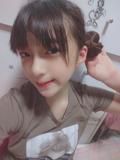 Twitterのコスプレ画像19