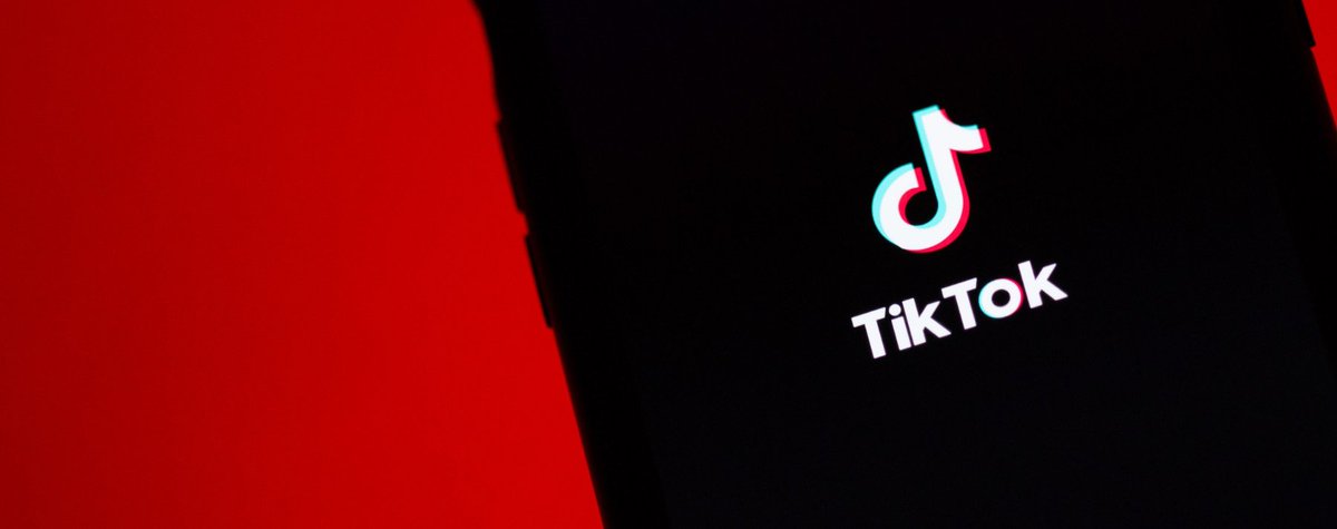 Recently we spoke to <a href="/BBCNews/">BBC News (UK)</a> about dangerous <a href="/tiktok_uk/">TikTok UK</a> skin hacks buff.ly/31zYCv6

Since then, we've caught up with dermatologist <a href="/DrAdilSheraz/">Dr Adil Sheraz</a> to find out more about why these hacks and trends can be so harmful 
READ MORE: buff.ly/3hWeHRw

#WellnessWednesday