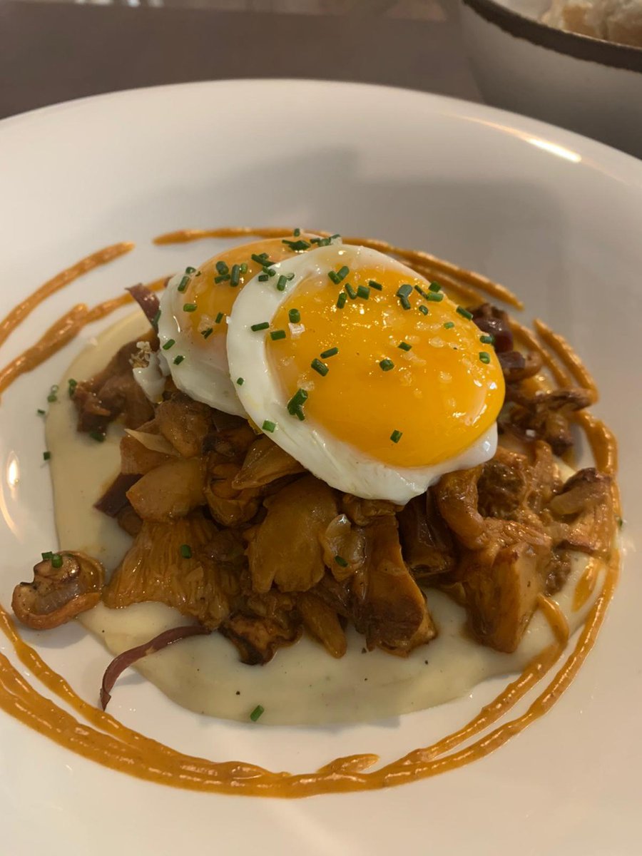 andgastrotur's tweet photo. Una nueva experiencia de @foodiespain en @lolagastro La Zubia #Granada
.
#HaciendoAcademia
#HaciendoAndalucía https://t.co/pkKC6EAnjr