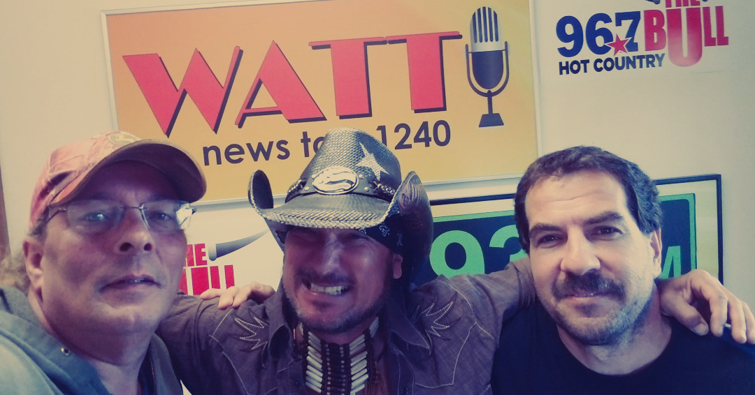 We got to spend some time with 96.7 The Bull, talking all things 3 Days Dirty! Thanks for the support!
#MichiganMusic #CountryMusic #NewMusicAlert