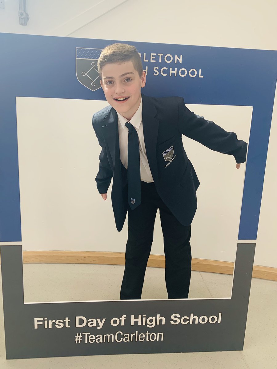 PATCarletonHigh's tweet image. Fantastic to see our new Year 7 students enjoying their first day at Carleton High School! #FirstDayofHighSchool #Welcome #TeamCarleton