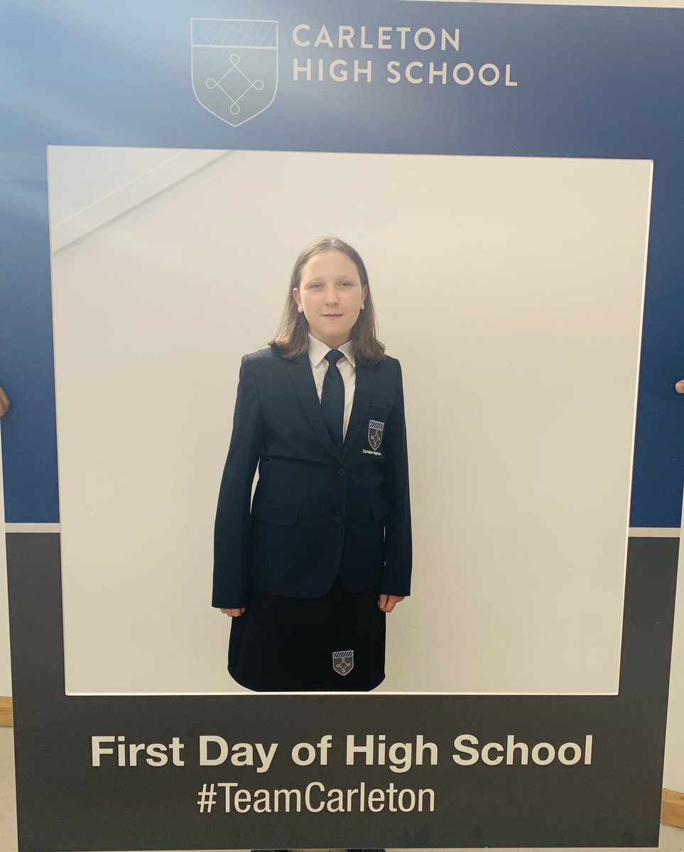 PATCarletonHigh's tweet image. Fantastic to see our new Year 7 students enjoying their first day at Carleton High School! #FirstDayofHighSchool #Welcome #TeamCarleton