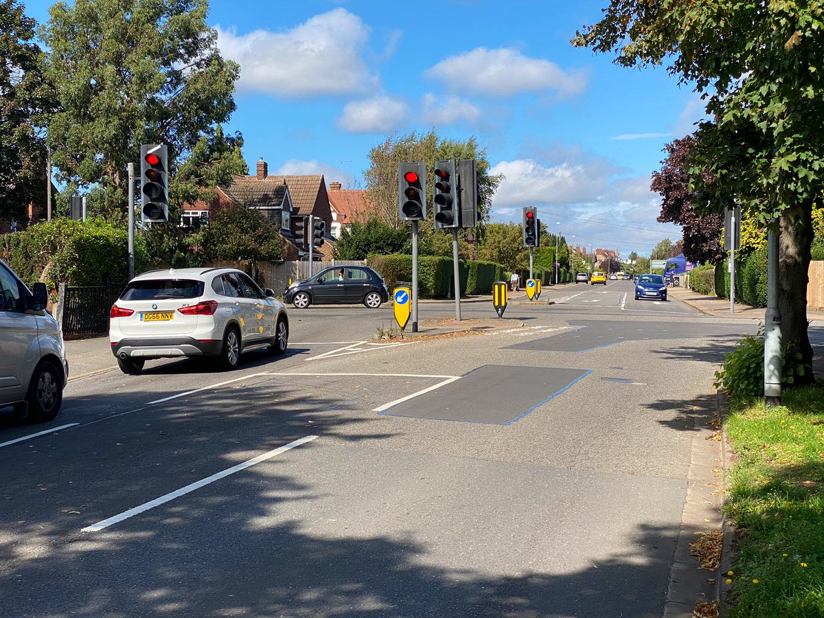 Rushmere Road is on the periphery of Northampton. At the northern end, it runs from a signal-controlled junction with Billing Road, an arterial route which is the subject of a rather bizarre Tranche 2 scheme. From there, it runs down a long, largely straight gradient of circa 5%.