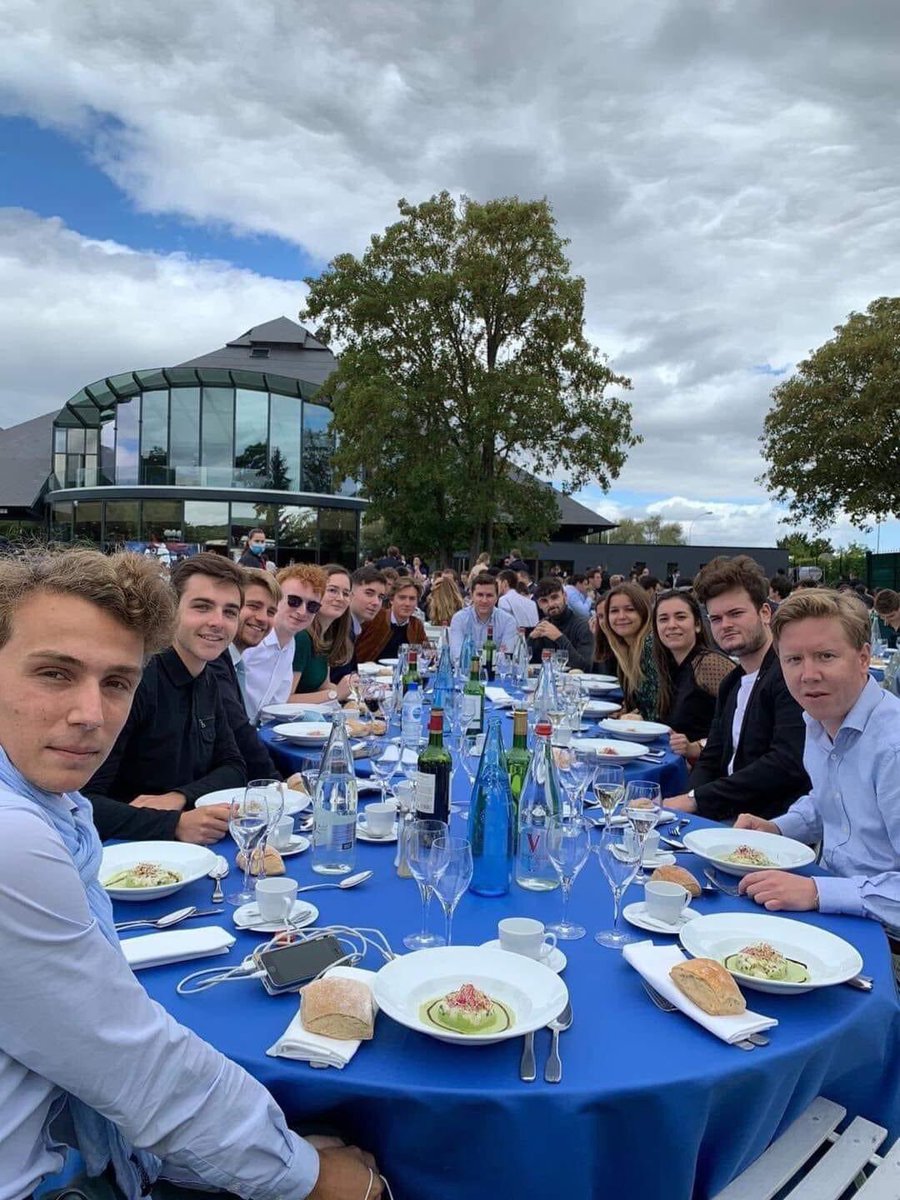 « C’est marrant t’as pas d’accent »