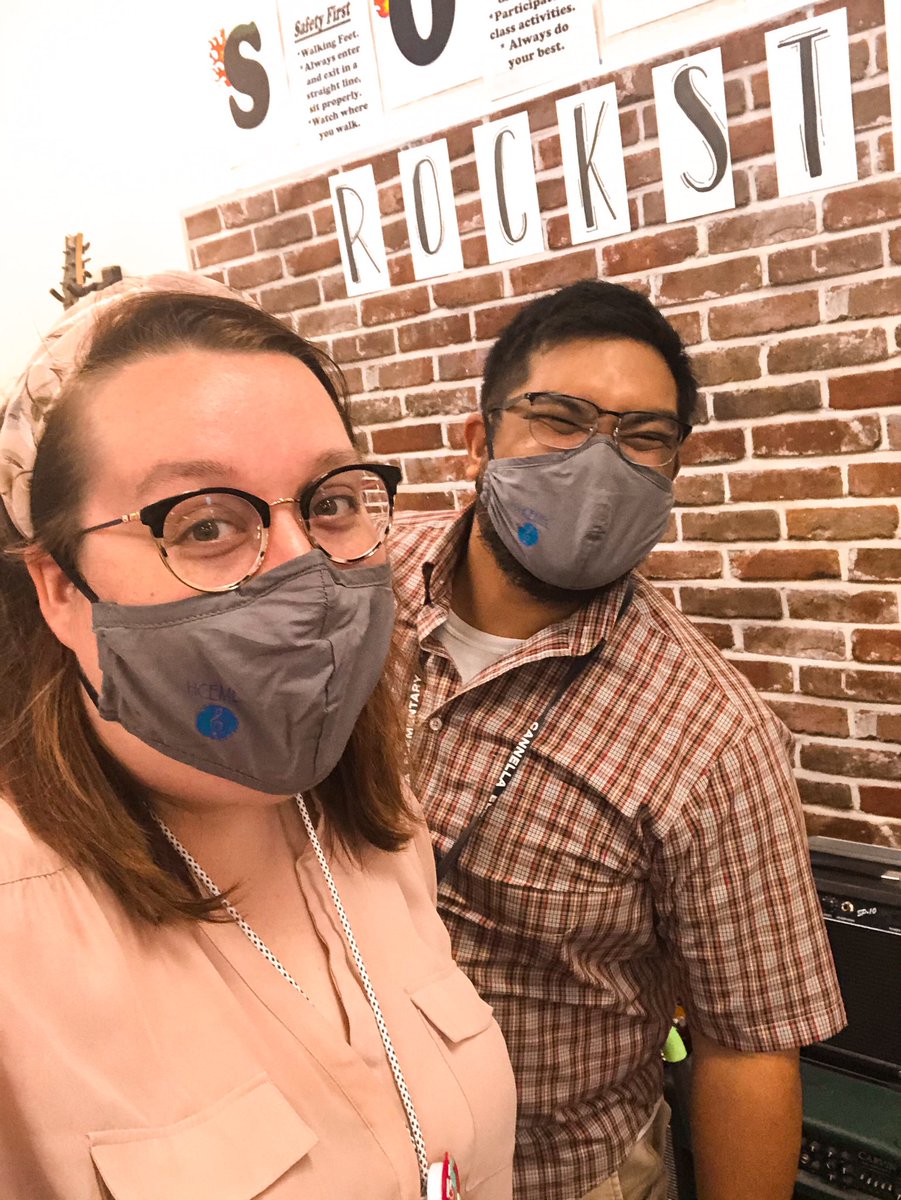 Mask Twins!! 

Thank you so much <a href="/HCEMEC/">HillsCoMusicEd</a> for our new masks!! We love them 😷❤️