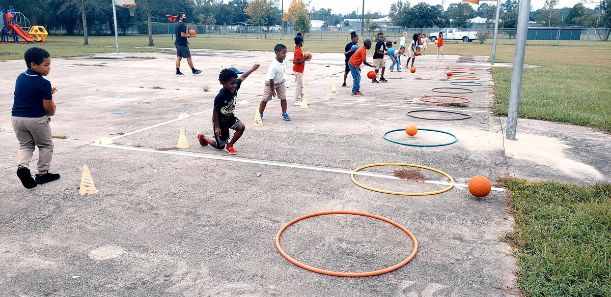 P. E. has so many benefits, here are just a few:
*Improved physical fitness.*Skill and motor skills development.
*Provides healthful physical activity.
*Teaches self discipline.
*Facilitates development of student responsibility for health &amp; fitness #teamduval #Ramonastrong