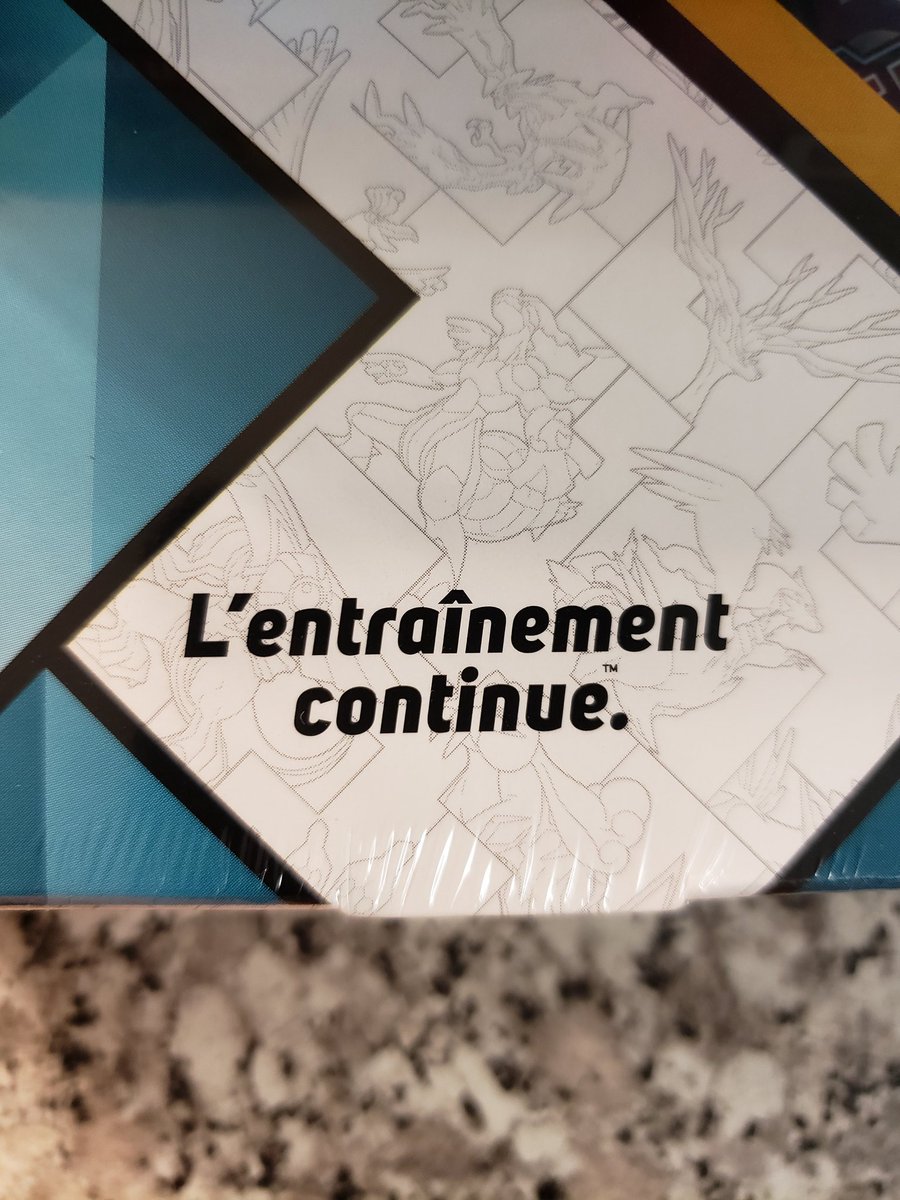 RensCollectible's tweet photo. Did someone say #ForeignCardsFriday?! #Pokemon #PokemonTCG #PokemonCards #PokemonCardOpening #French #FrenchPokemon #ForeignPokemon #Youtube #subscribe https://t.co/b8RuTdHzcD