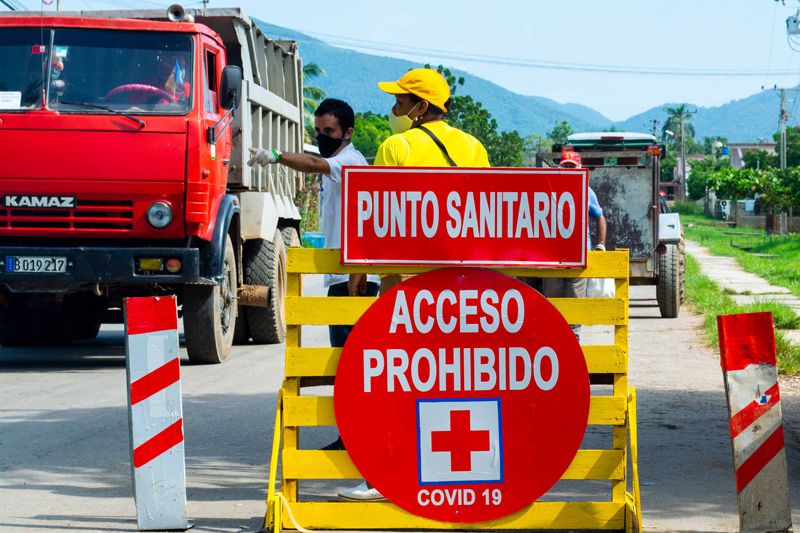 ACN_Cuba's tweet photo. El freno de la #COVID19 en #Artemisa requiere la contribución de toda la población pues continúan las #indisciplinas que permiten su propagación y persiste el peligro de nuevos casos confirmados al faltar el resultado de 436 pruebas de PCR.
#Cuba
➡️https://t.co/Qu4vxll1TY https://t.co/YBPVTuVsro
